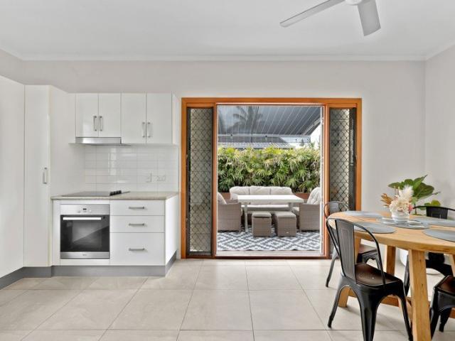 Apartment for sale in Glenella, Mackay
