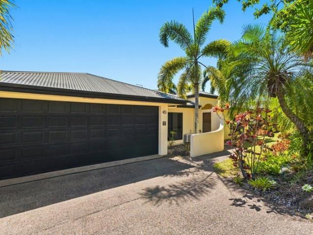 House for sale in Bluewater, Kewarra Beach