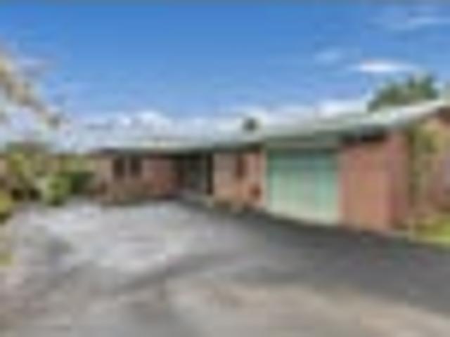 House for sale in Otakou