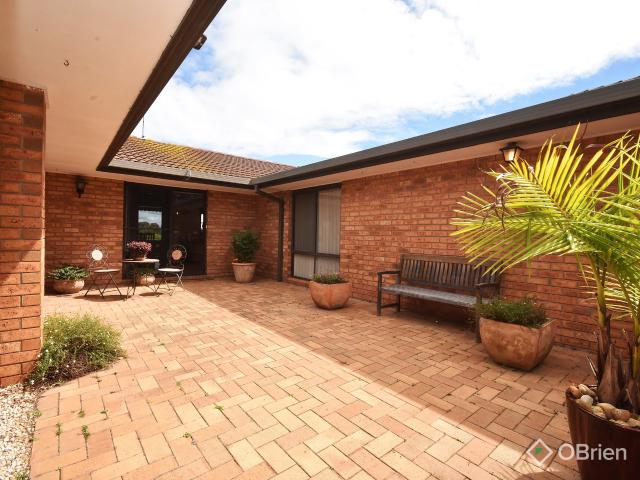 House for sale in Eastwood, Victoria