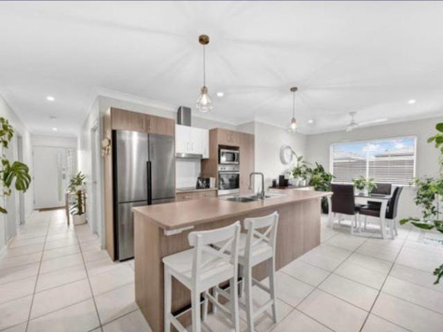 Villa for sale in Toombul, Queensland