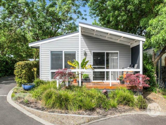 Villa for sale in Mornington, Melbourne