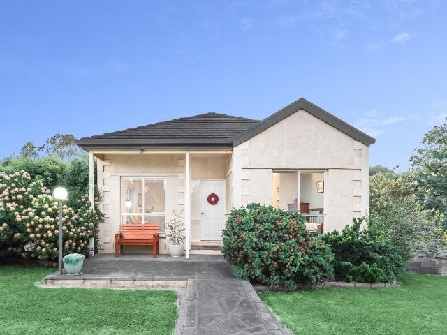 House for sale in Bushfield, Victoria