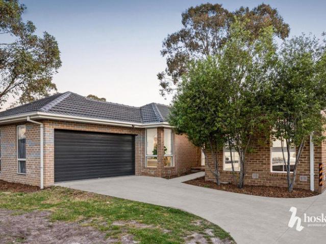 House for sale in Mooroolbark, Melbourne