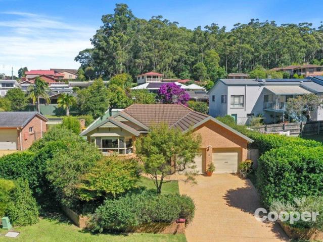 House for sale in Mollymook Beach, New South Wales