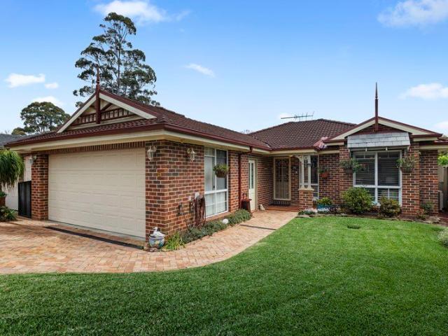 Villa for sale in Mount Colah, Sydney