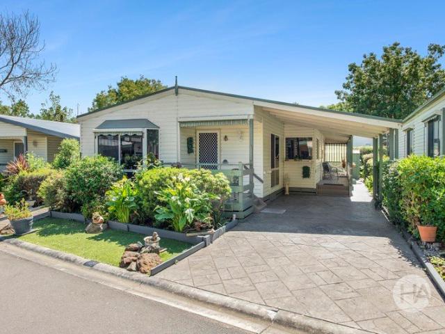 Villa for sale in Mornington, Melbourne