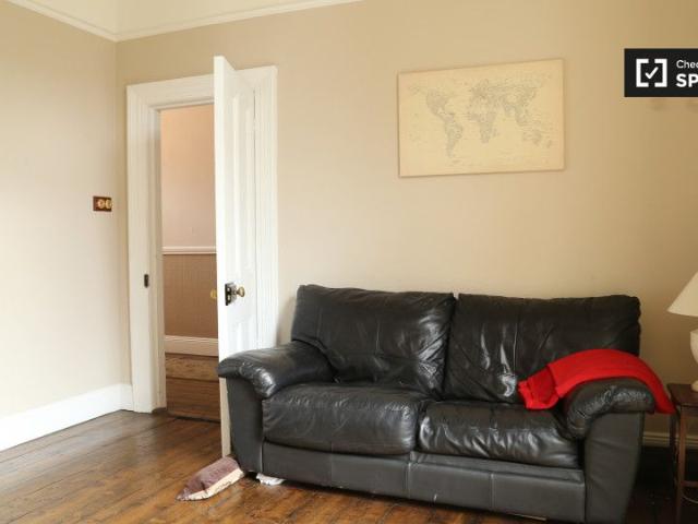 Room to rent in Bluebell, North Tipperary