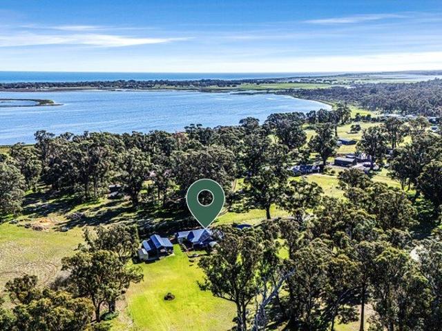 House for sale in Reinscourt, Western Australia