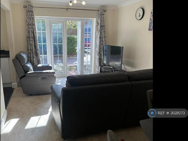 House for rent in Cowley Marsh, The Slade