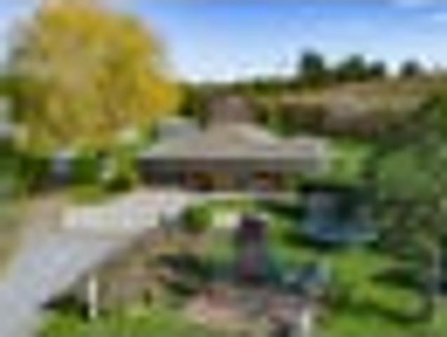 House for sale in Canterbury