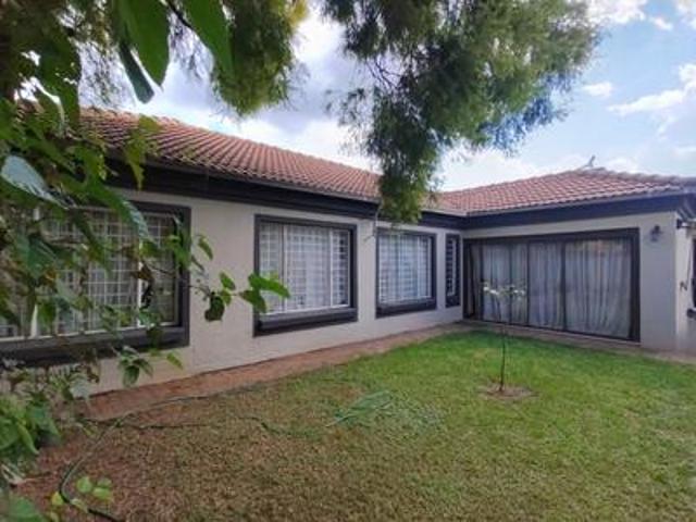 House for sale in Waterkloof, Gauteng