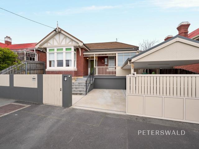 House for sale in North Hobart