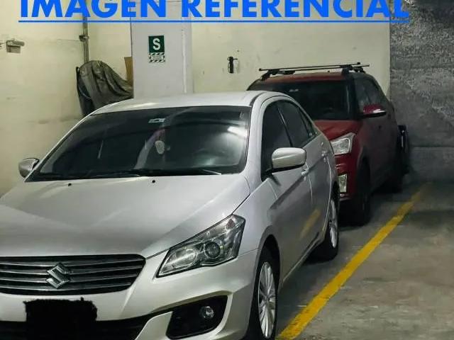 Cochera venta en Santiago De Surco, Lima Metropolitana