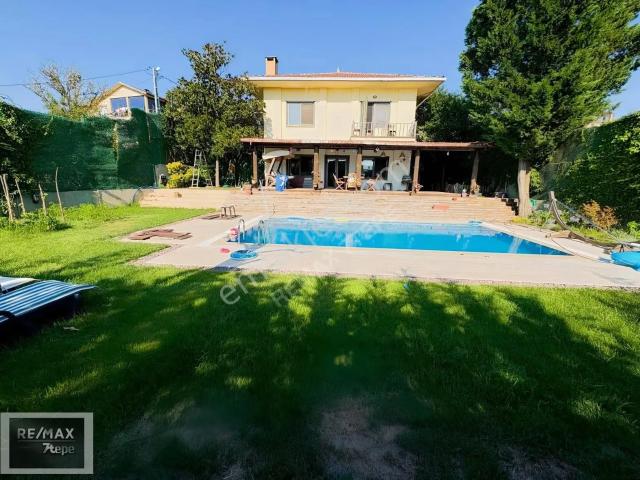 Çekmeköy, İstanbul içerisinde satılık Villa