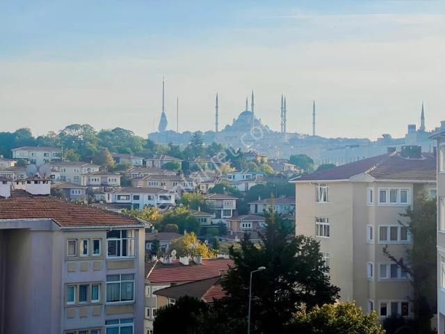 Ata 2 Sitesi, Üsküdar içerisinde kiralık mülk