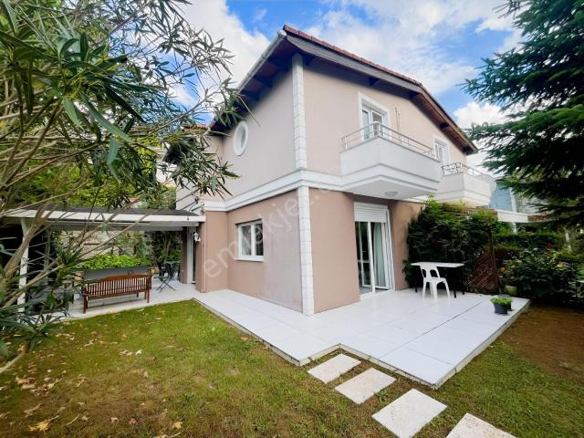 Saklıköy, Şile içerisinde kiralık Villa