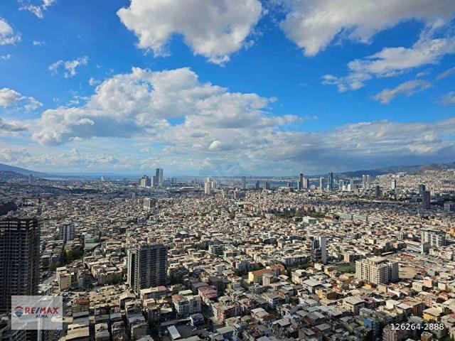 Bornova, İzmir içerisinde satılık mülk