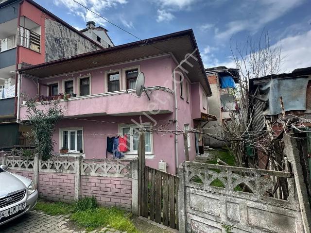Adapazari, Sakarya içerisinde satılık Villa