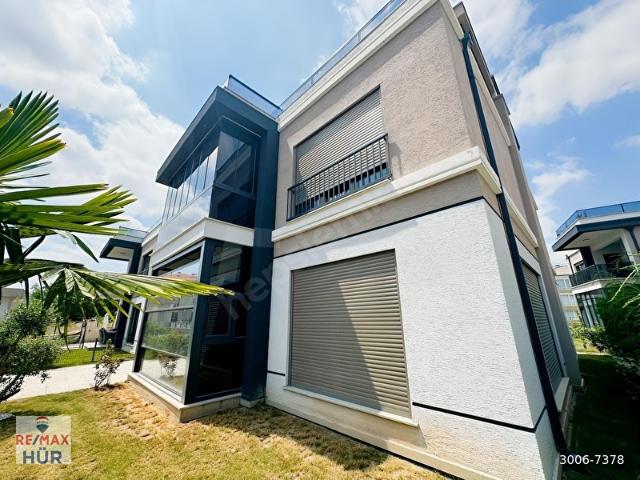 Serdivan, Sakarya içerisinde satılık Villa