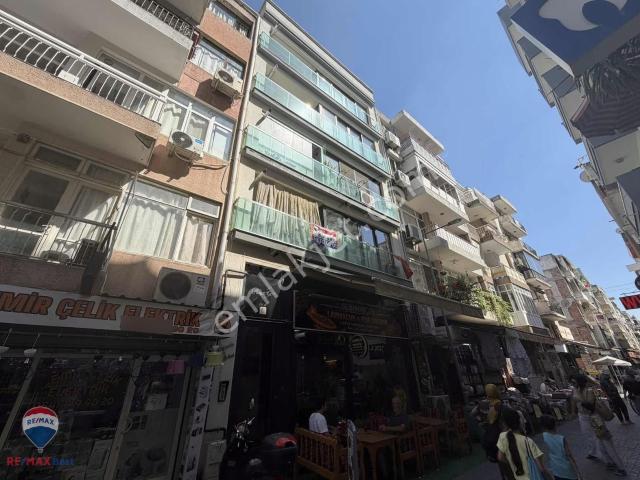 Karşiyaka, İzmir içerisinde kiralık mülk