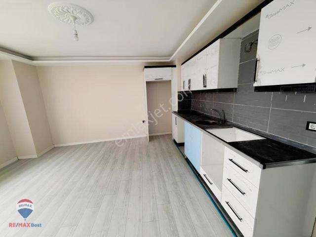 Salimbey Mahallesi, Dikili içerisinde kiralık mülk