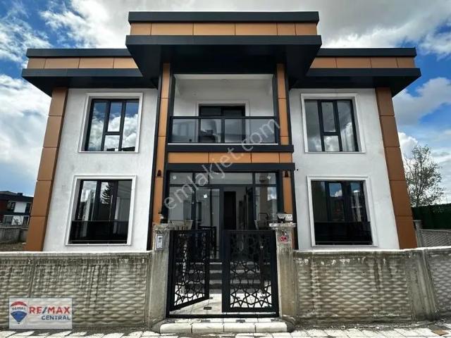 Sivas Belediyesi, Sivas Merkez içerisinde kiralık Villa