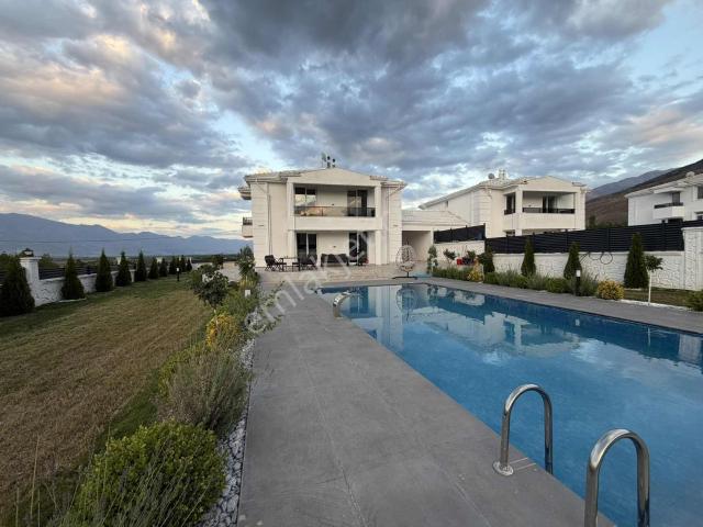 Erzincan Merkez, Erzincan içerisinde satılık Villa