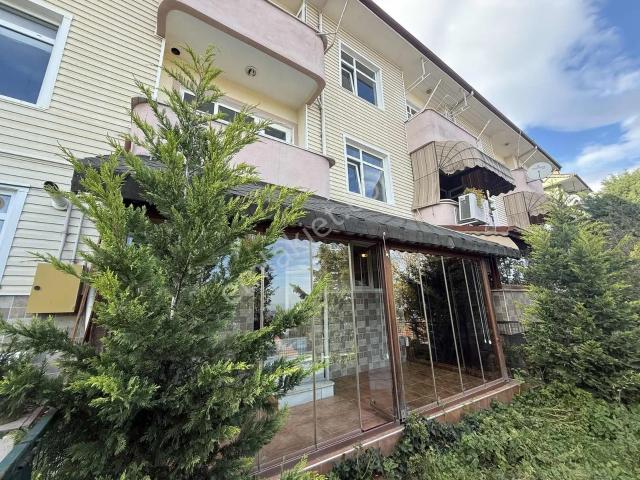 Serdivan, Sakarya içerisinde satılık Villa