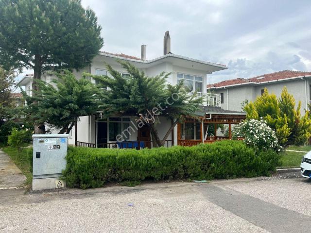 Demirli Tatil Sitesi, Çorlu içerisinde satılık Villa
