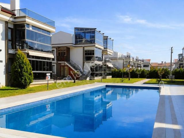 Cumhuriyet, Şarköy içerisinde satılık mülk