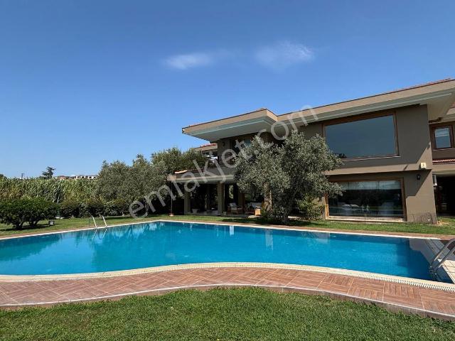 Zeytinli Mahallesi, Erdek içerisinde satılık Villa