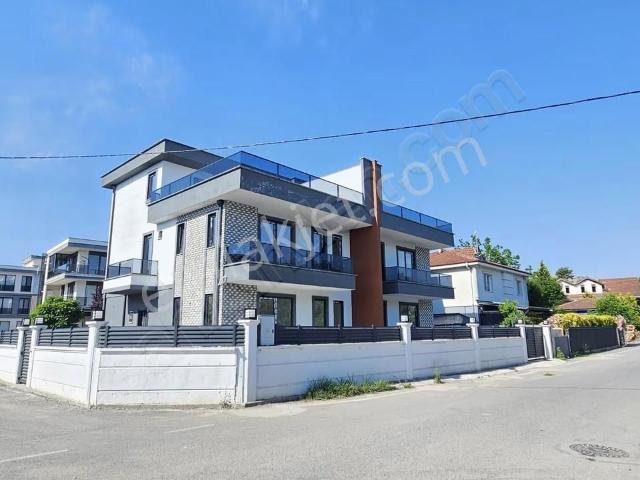 Serdivan, Sakarya içerisinde satılık Villa