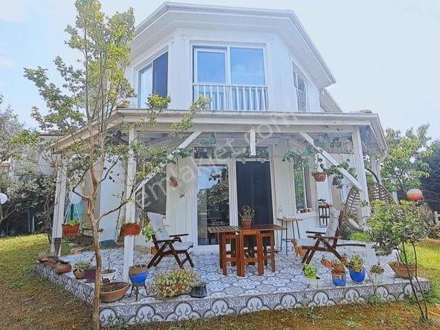 Serdivan, Sakarya içerisinde satılık Villa