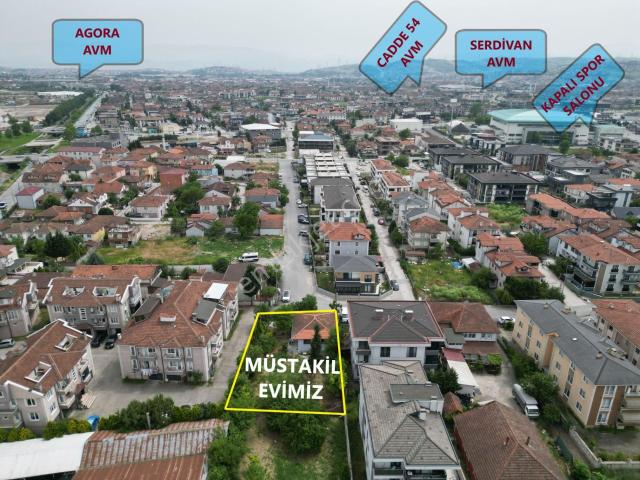 Serdivan içerisinde kiralık Villa