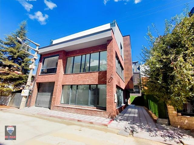 Eskişehir, Odunpazarı içerisinde satılık Villa