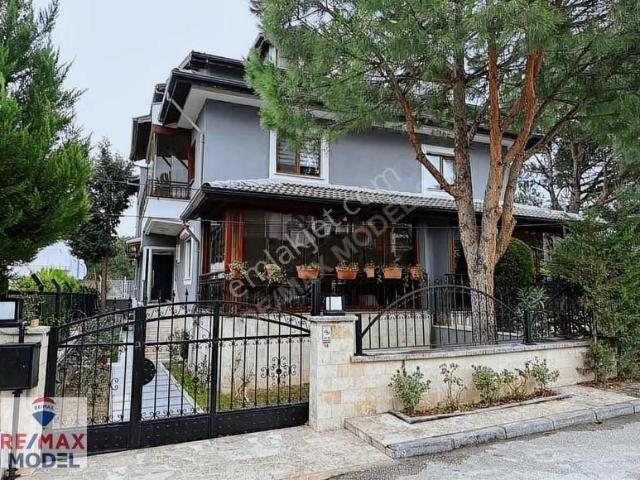 Denizli içerisinde satılık Villa