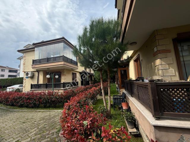 Serdivan, Sakarya içerisinde satılık Villa