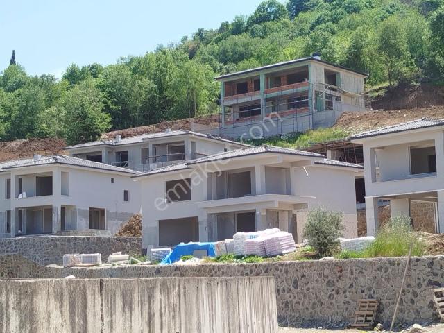 Gölcük, Kocaeli içerisinde satılık Villa