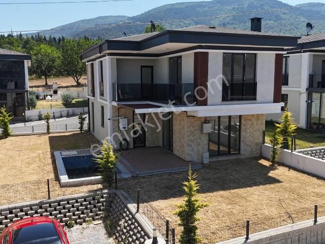 Başiskele, Kocaeli içerisinde satılık Villa