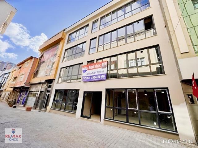 Bağlariçi, Ataşehir içerisinde satılık Ofis