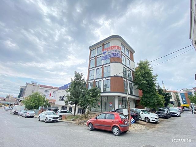 Ümraniye, İstanbul içerisinde satılık Bina