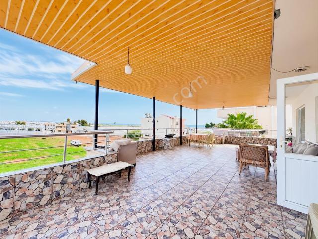 Kazanlı, Akdeniz içerisinde satılık Villa