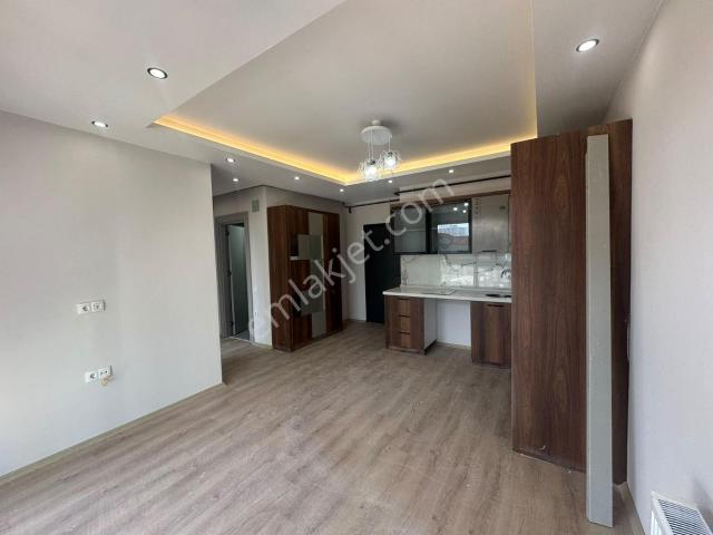 Akdeniz Mahallesi, Mezitli içerisinde kiralık mülk