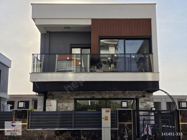 Efeler Mahallesi, Efeler içerisinde satılık Villa