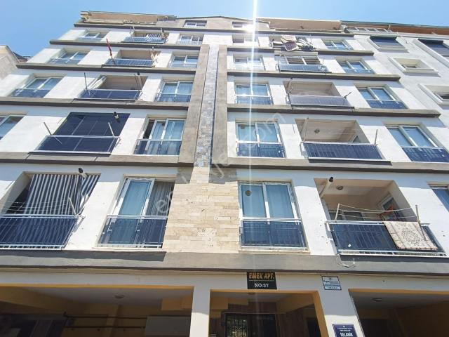 Cuma Mahallesi, Efeler içerisinde kiralık mülk