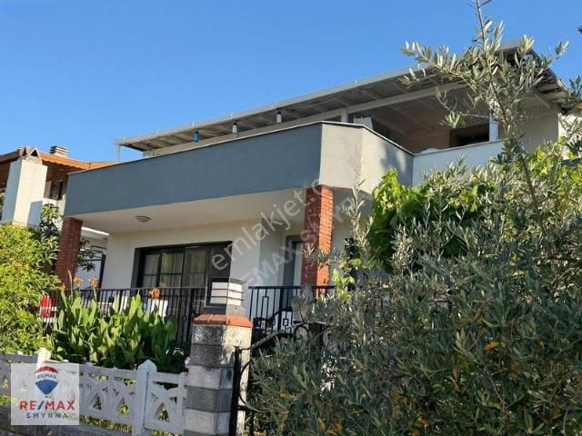 Şirinkent Mahallesi, Urla içerisinde satılık Villa