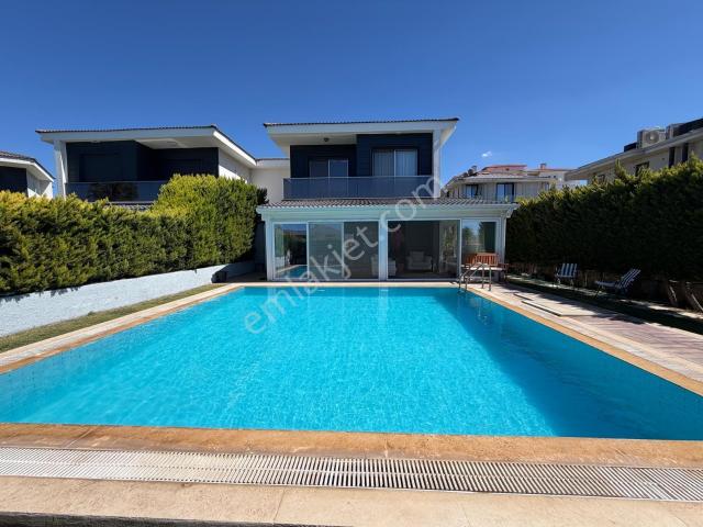 Çeşme, İzmir içerisinde satılık Villa