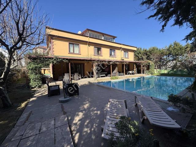 Tepecik, Büyükçekmece içerisinde satılık Villa