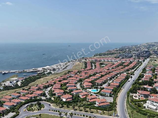 Beylikdüzü, İstanbul içerisinde satılık Villa